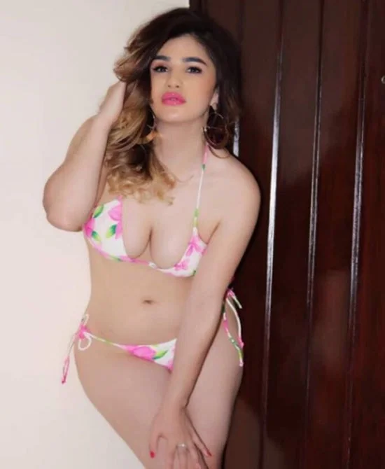 Vishakapatnam Call Girl Esha Patel