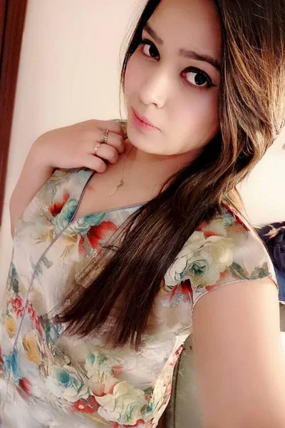 Vishakapatnam Escort Girl Naina Singh